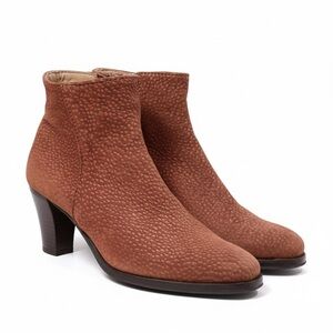 ✨ RARE! Pristine Argentine Capybara (Carpincho) Boots - Certified ✨ + Free Gift